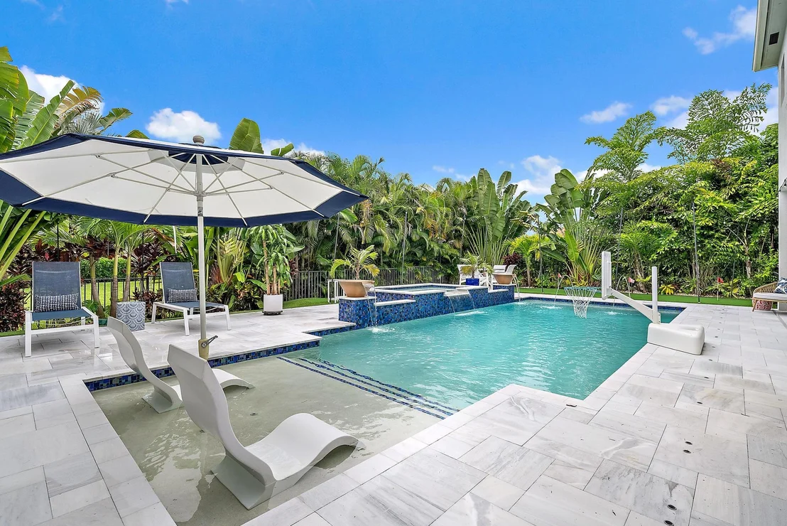 Photo of 152 Porgee Rock Place