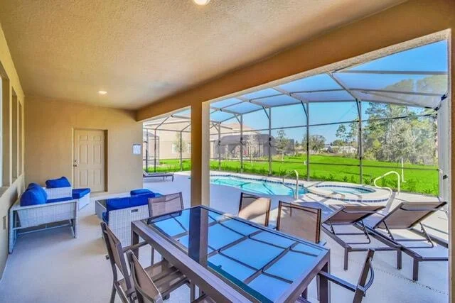 Photo of 7656 Oakmoss Loop
