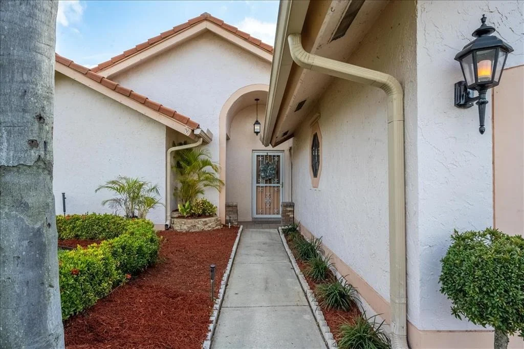 Photo of 5263 Helene Circle