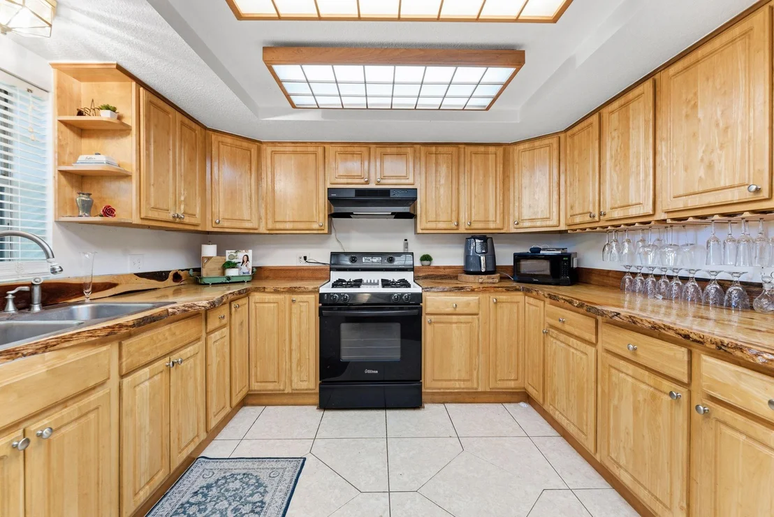 Photo of 15323 E State Road 78