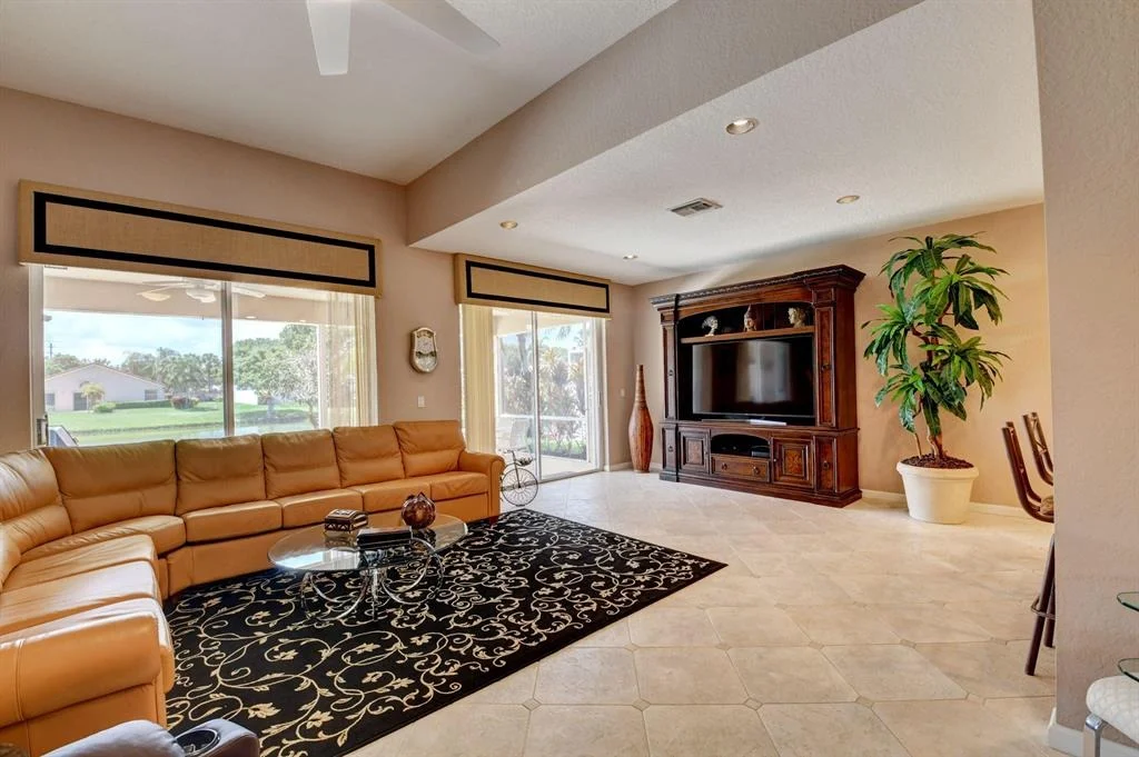 Photo of 9685 Arbor View Drive N
