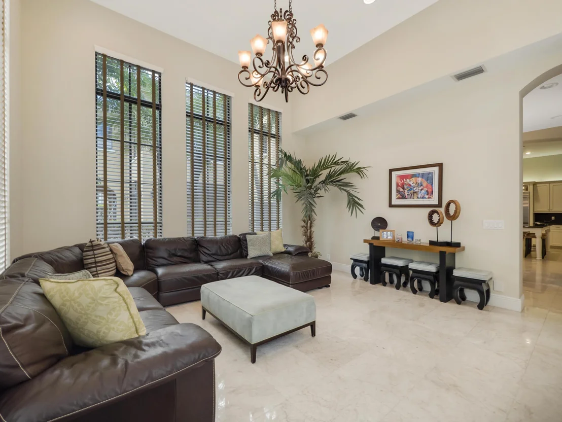 Photo of 8262 Emerald Avenue