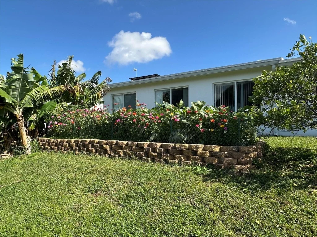 Photo of 735 NW 73rd Terrace