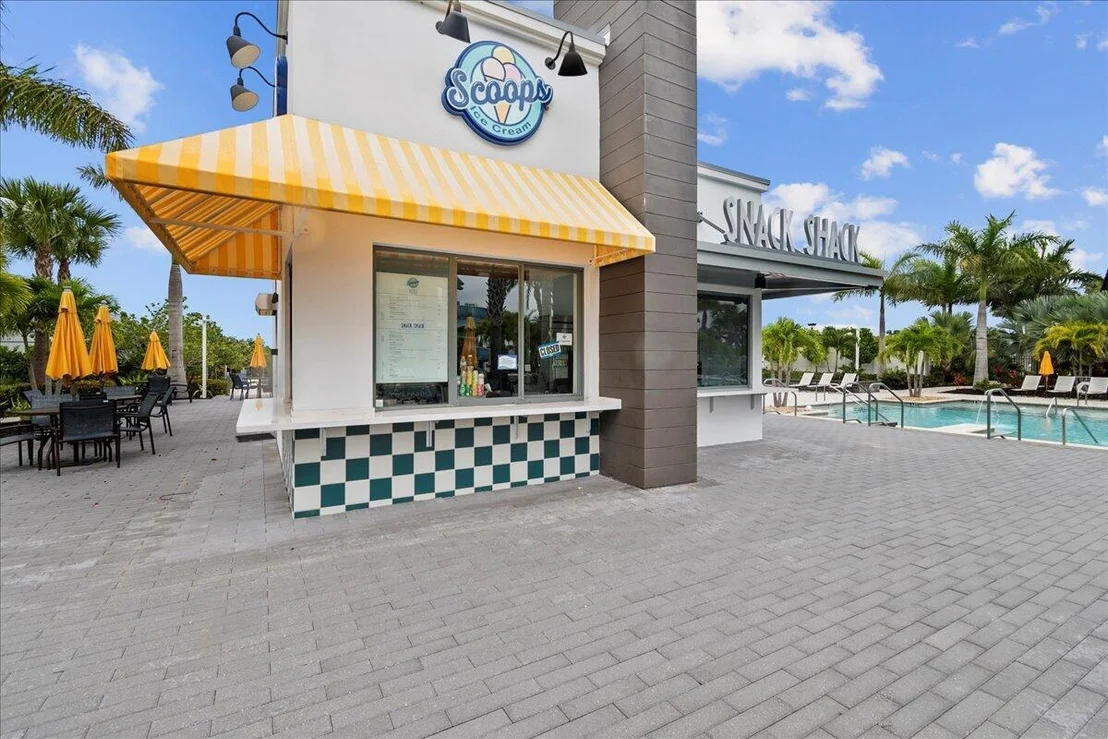 Photo of 15841 Key Biscayne Lane