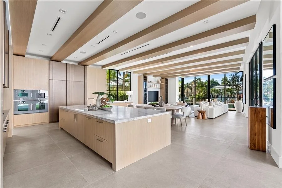 Photo of 1117 BEACH Drive