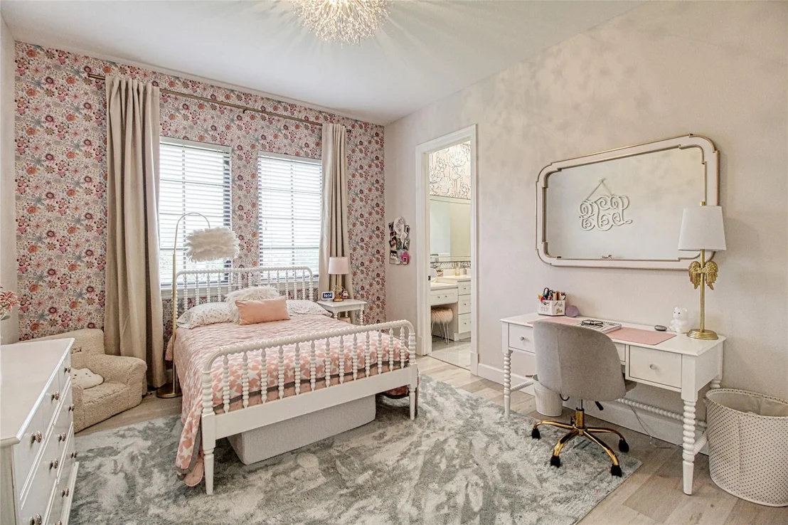 Photo of 9551 Eden Manor