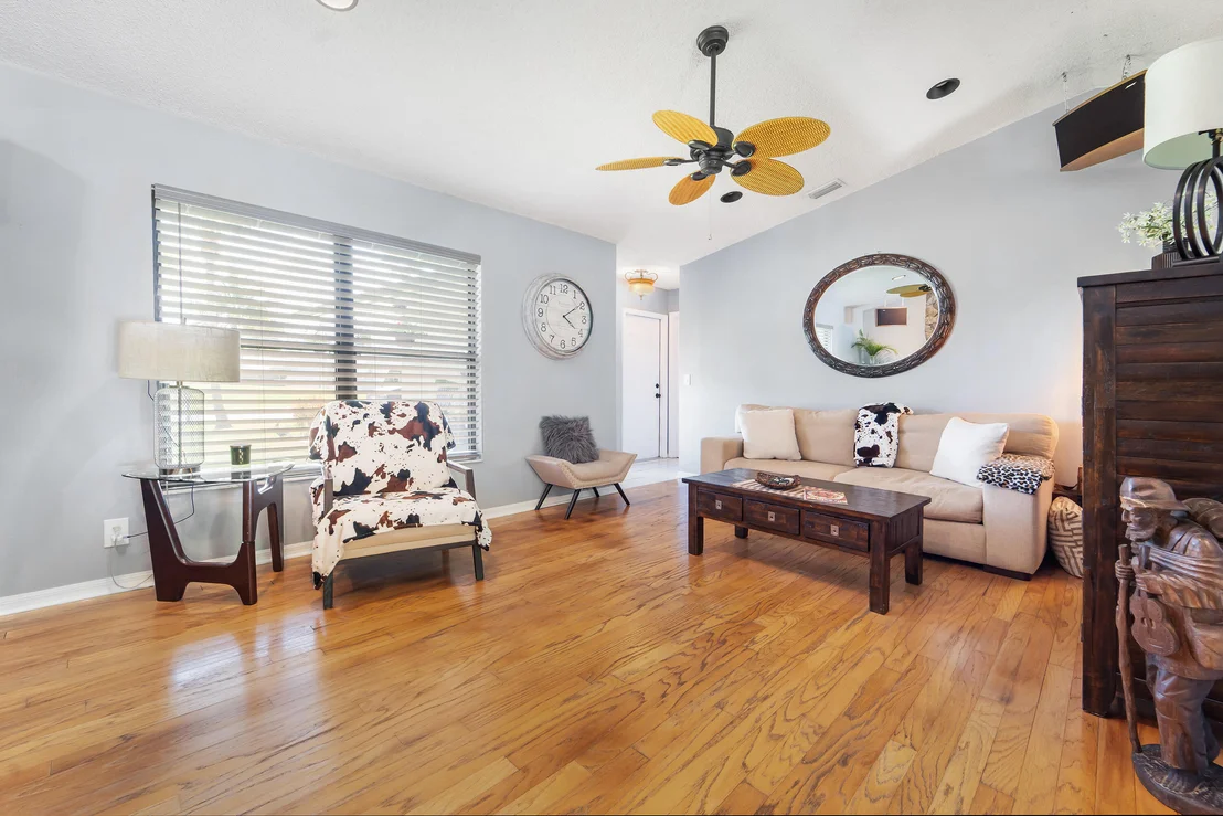 Photo of 6361 SE Phillips Bend Avenue