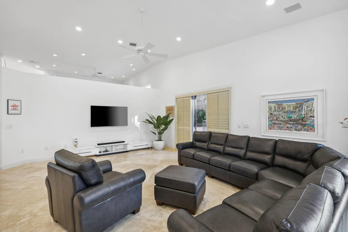 Photo of 10801 Indian Trail