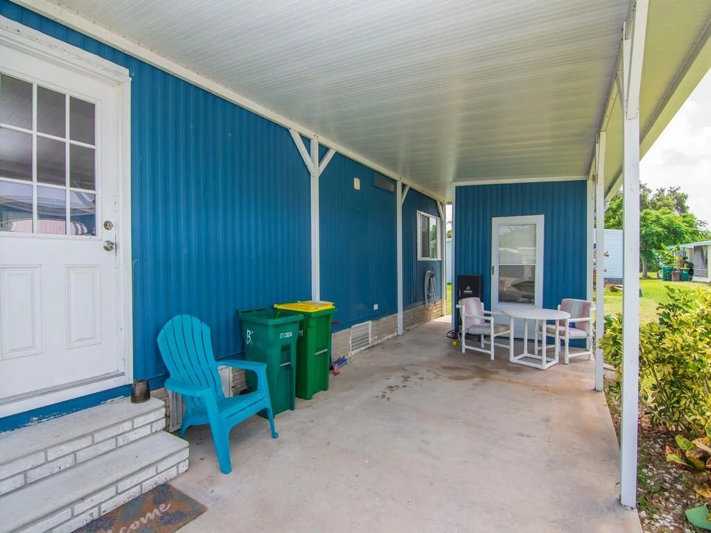 Photo of 1033 Oriole Circle