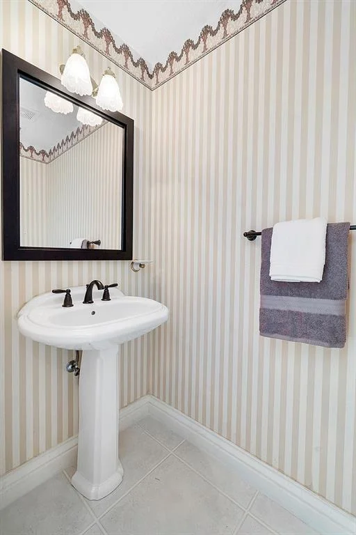 Photo of 13638 Greentree Trail