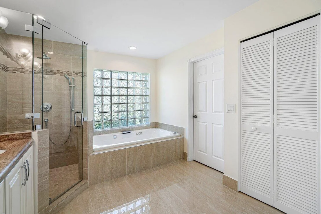Photo of 10618 Maple Chase Drive