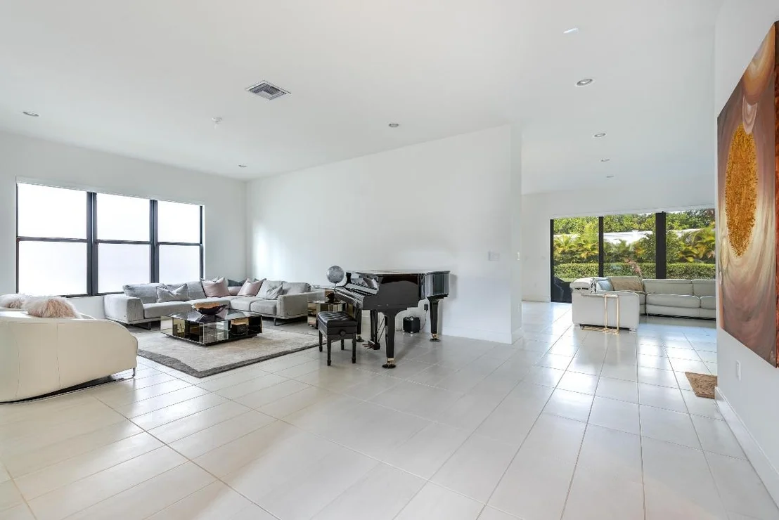 Photo of 8131 Laurel Falls Drive