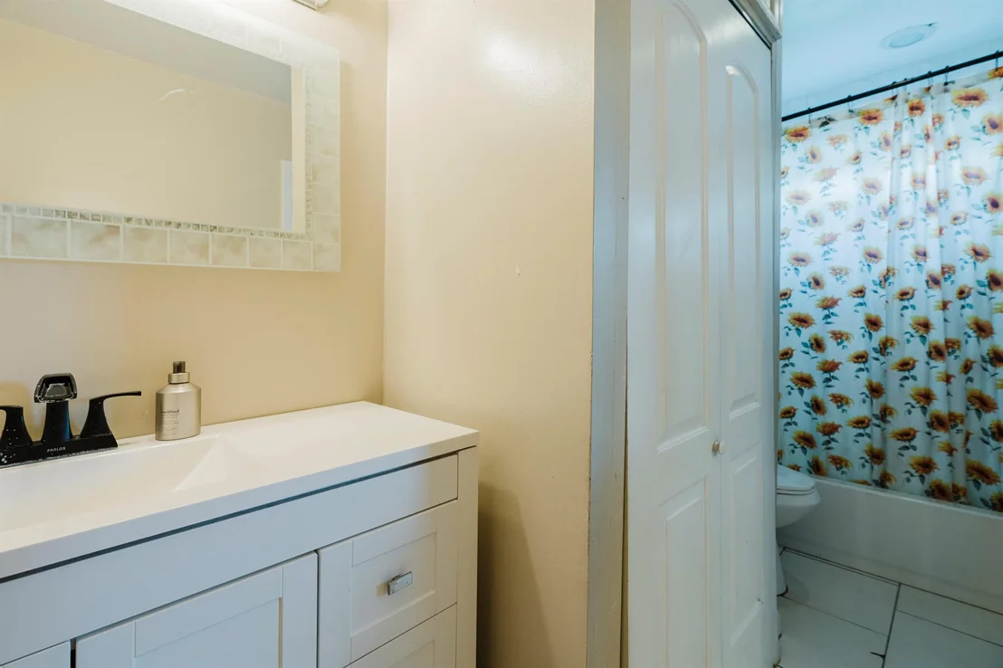 Photo of 7723 4th Terrace