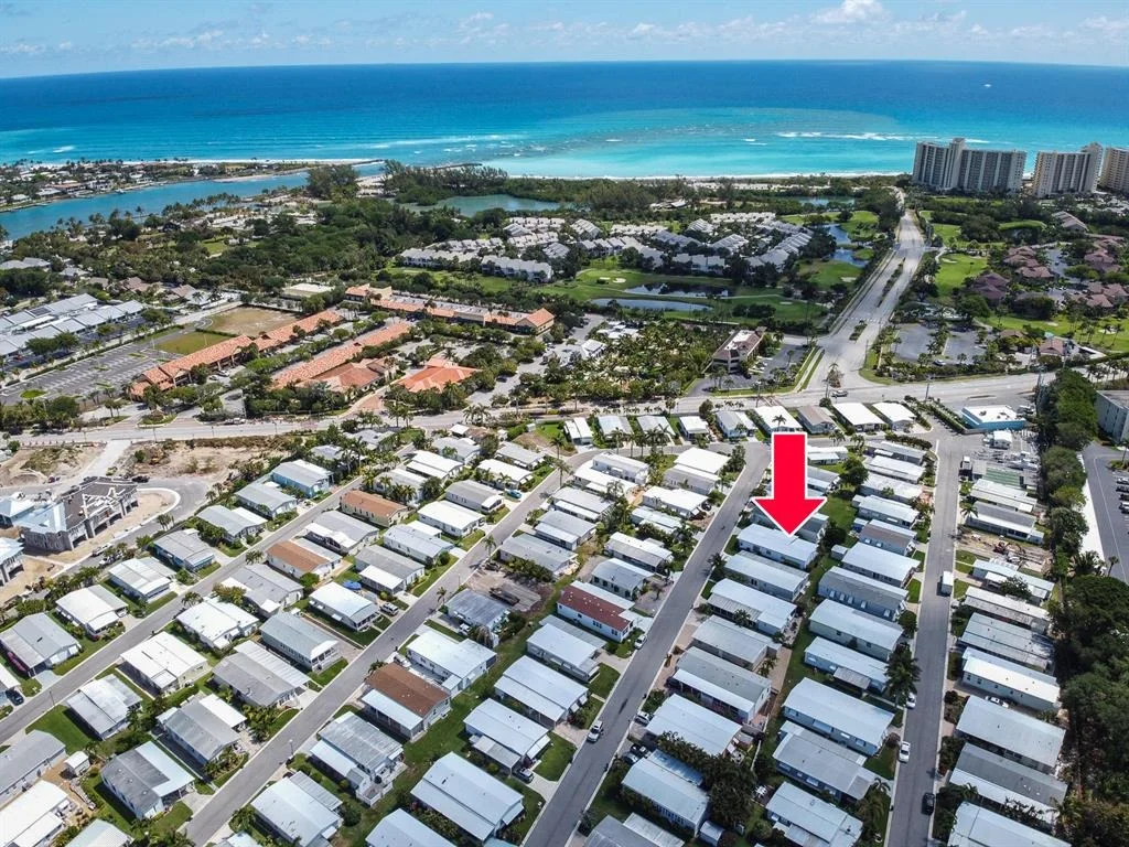Photo of Unit 54 at 400 N Highway A1a