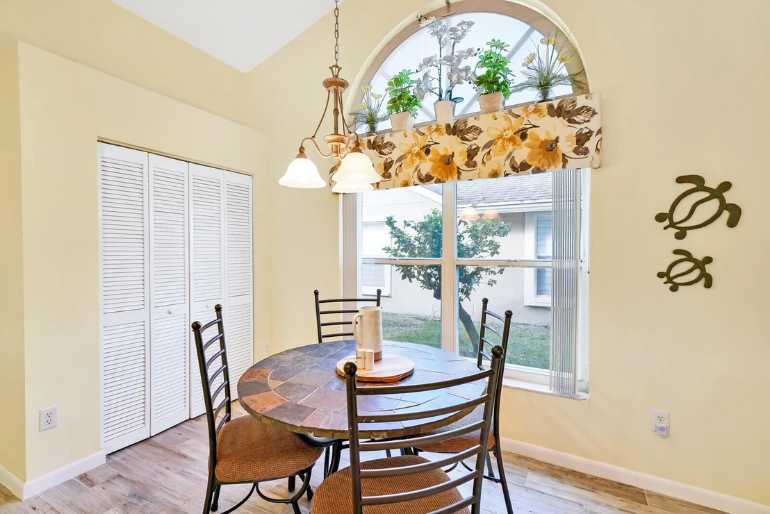 Photo of 12871 Upper Cove Drive