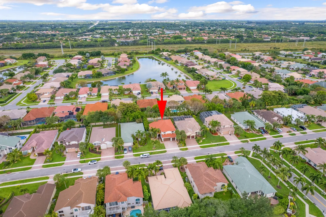 Photo of 4390 Mariners Cove Drive