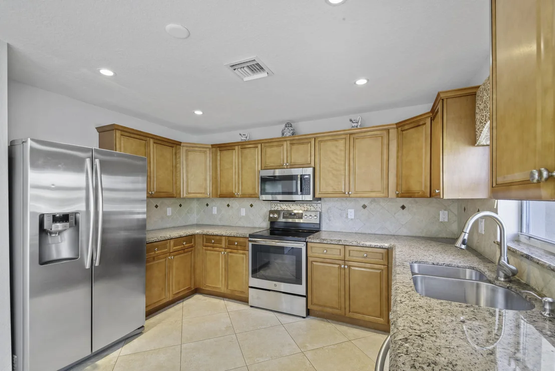 Photo of 6237 Adriatic Way
