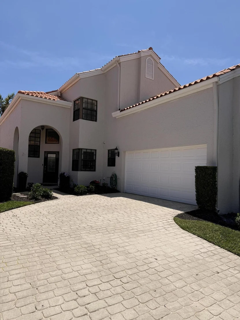 Photo of 13140 Crisa Drive