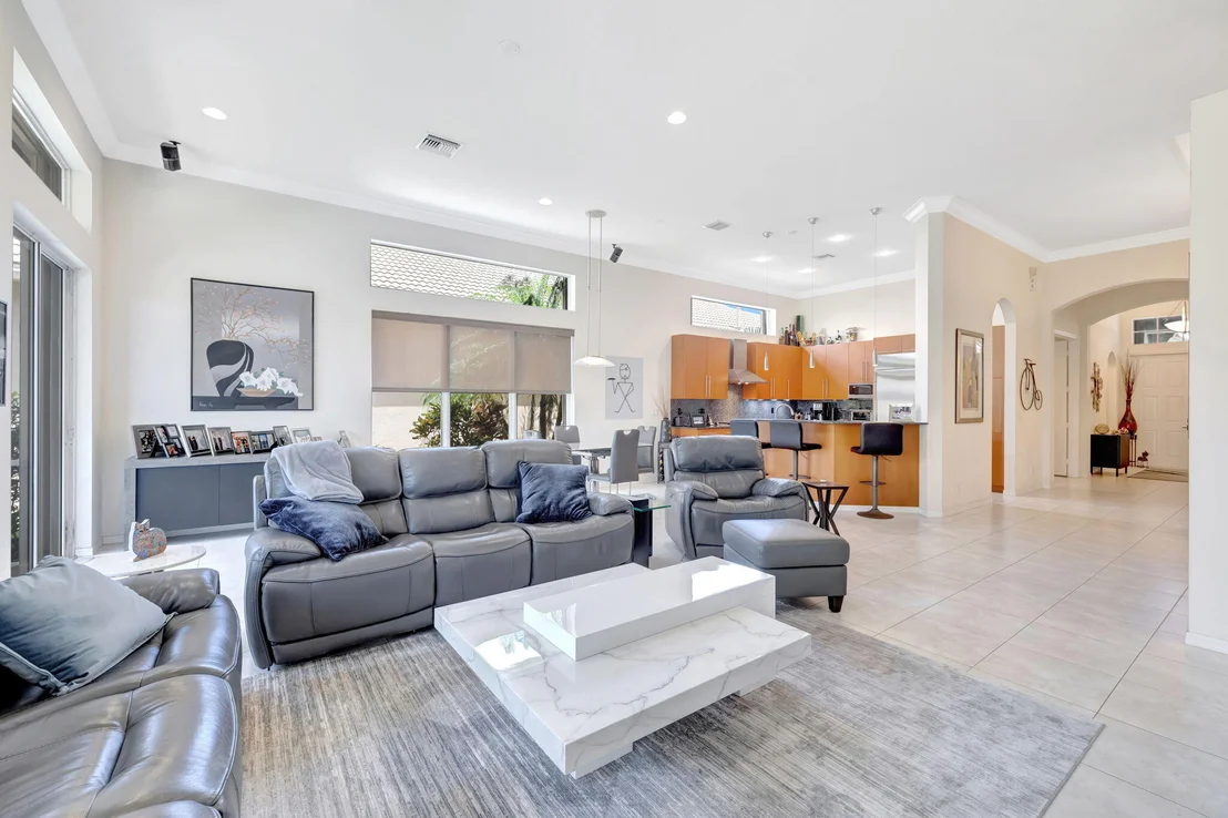 Photo of 7181 Veneto Drive