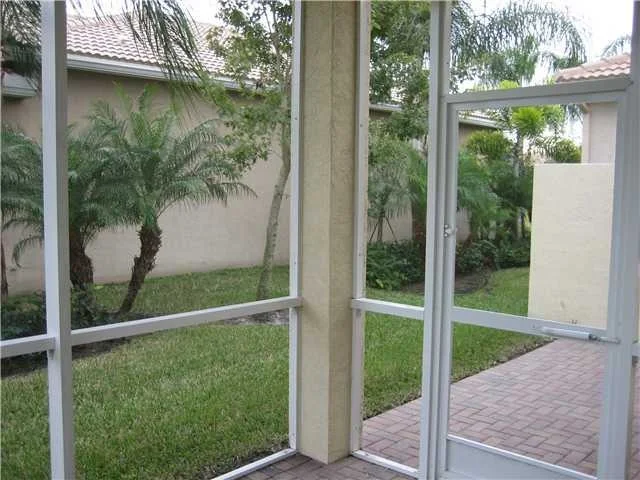 Photo of 6728 Shamrock Trail