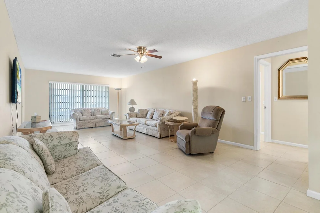 Photo of Unit A at 4948 Equestrian Circle