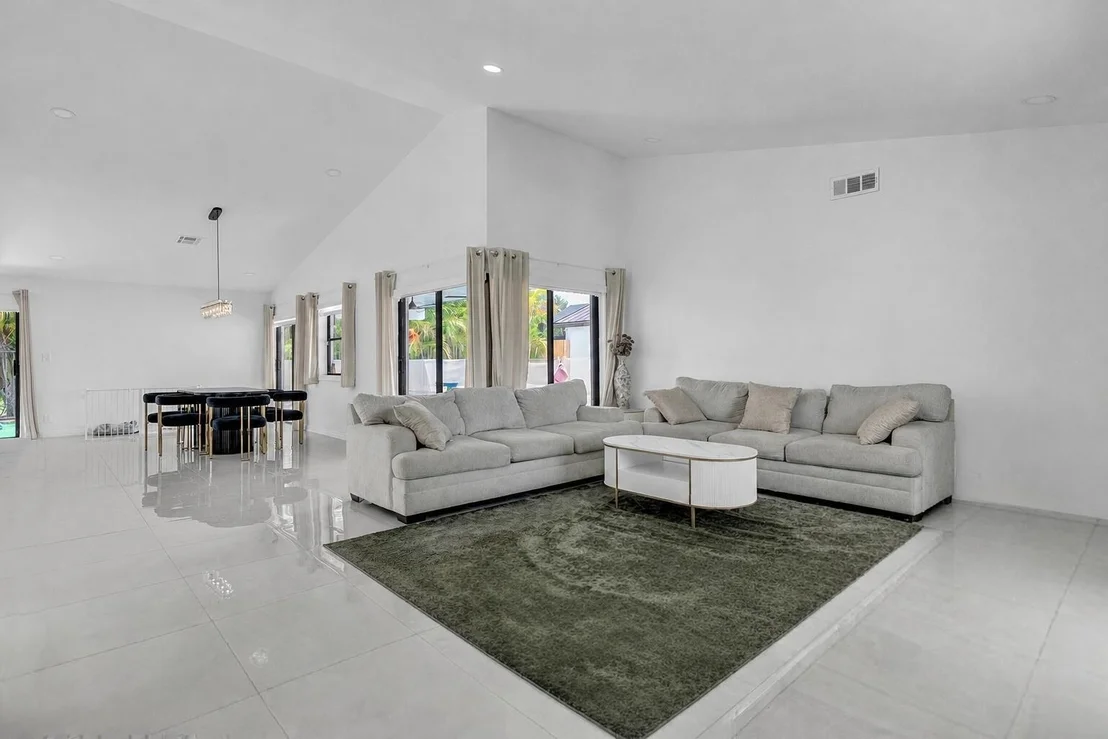 Photo of 21641 SUTTERS Lane