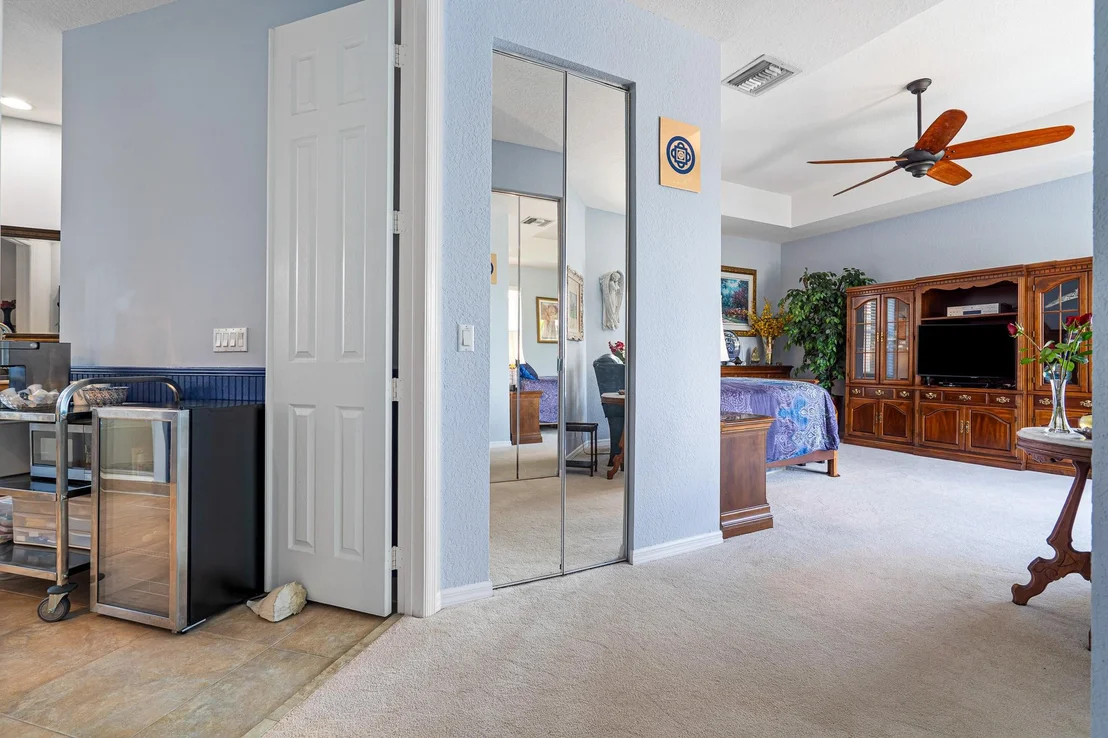 Photo of 1236 Bay View Way