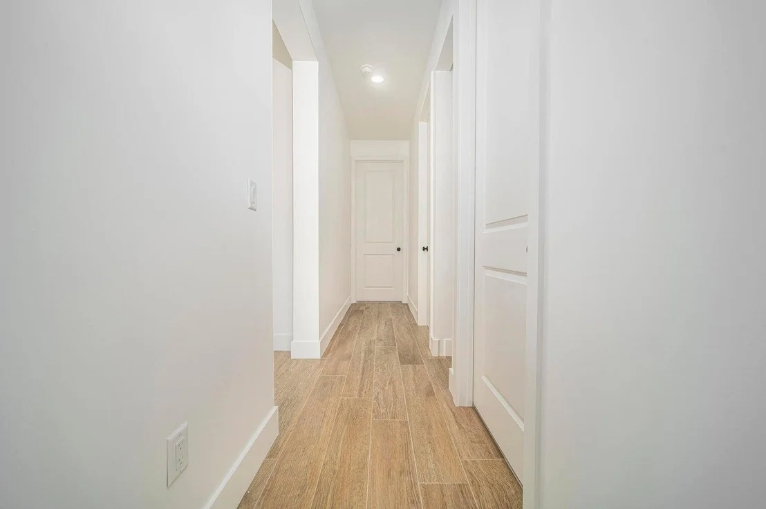 Photo of 15261 Brainbridge Circle