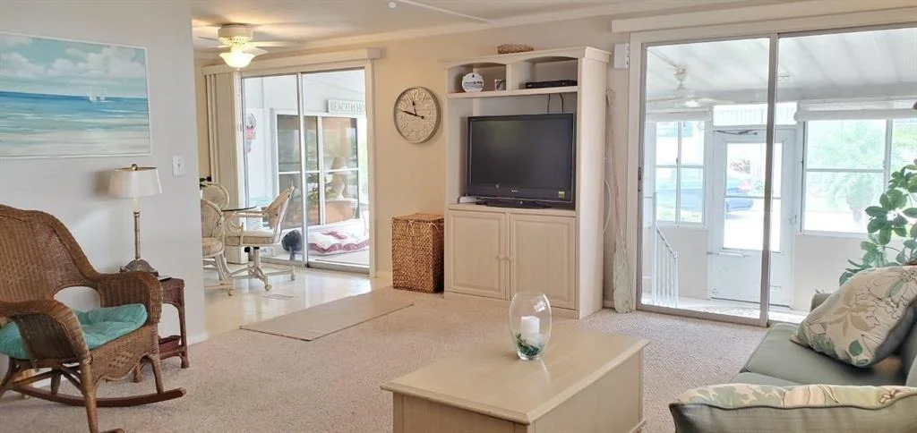 Photo of Unit 23 at 400 N Highway A1a