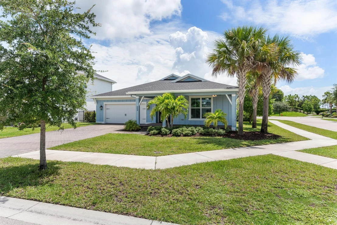 Photo of 848 Sterling Pine Place
