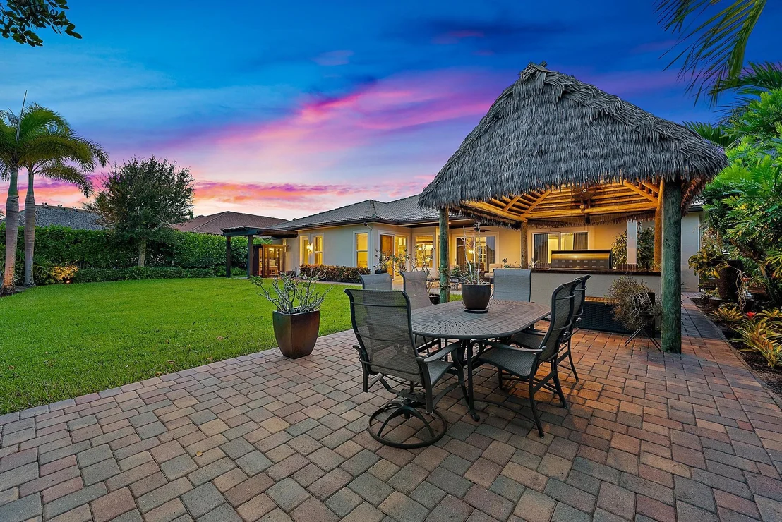Photo of 120 Casa Circle