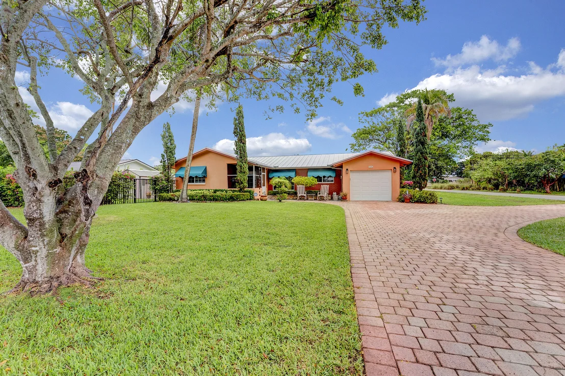 Photo of 661 Eagle Circle