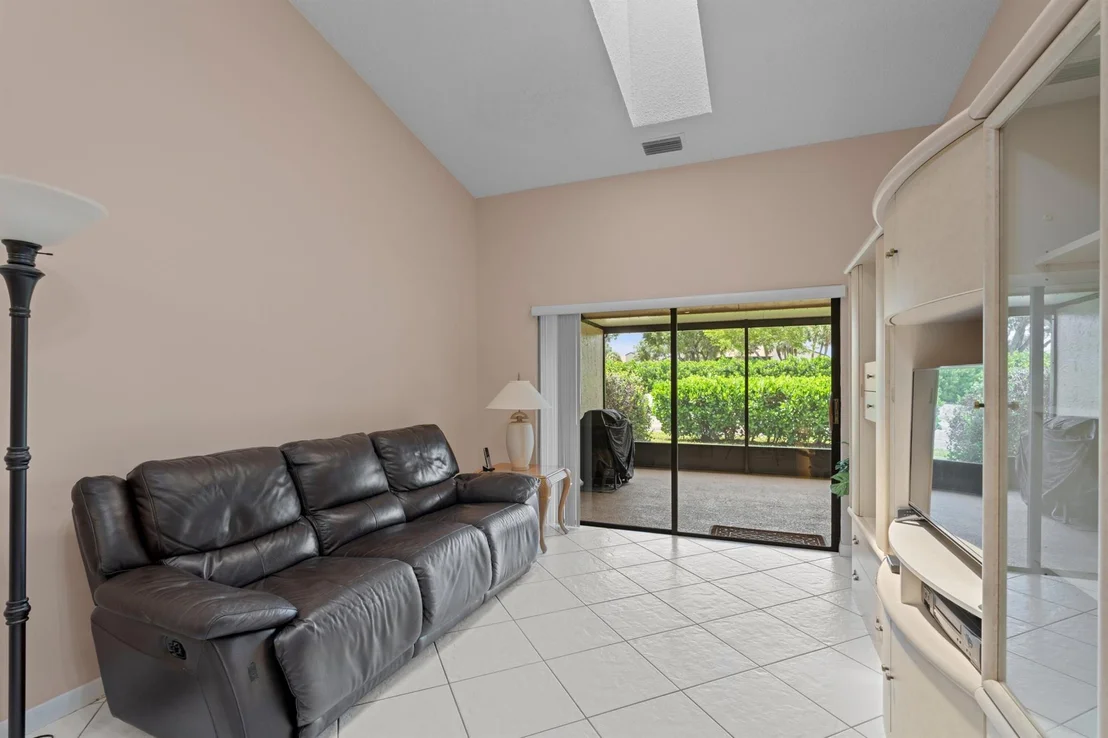 Photo of 8668 Eagle Run Drive