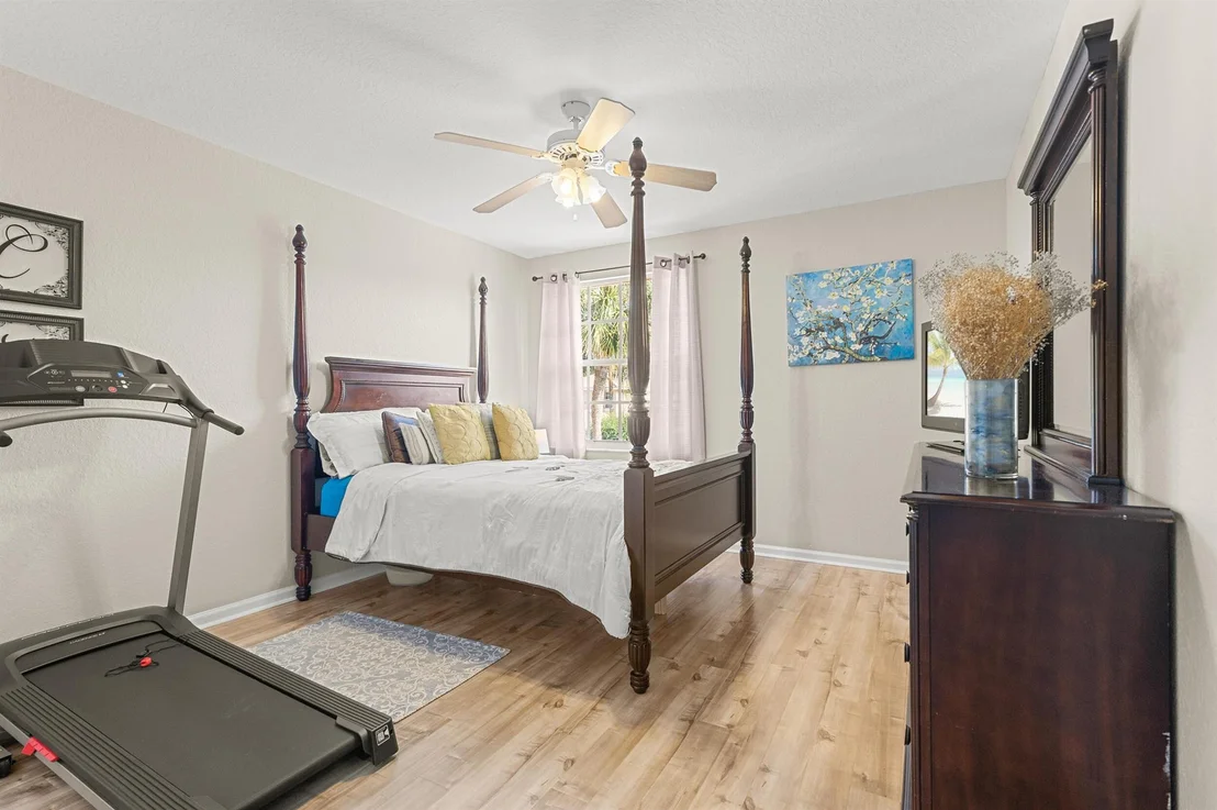 Photo of 5082 Starblaze Drive