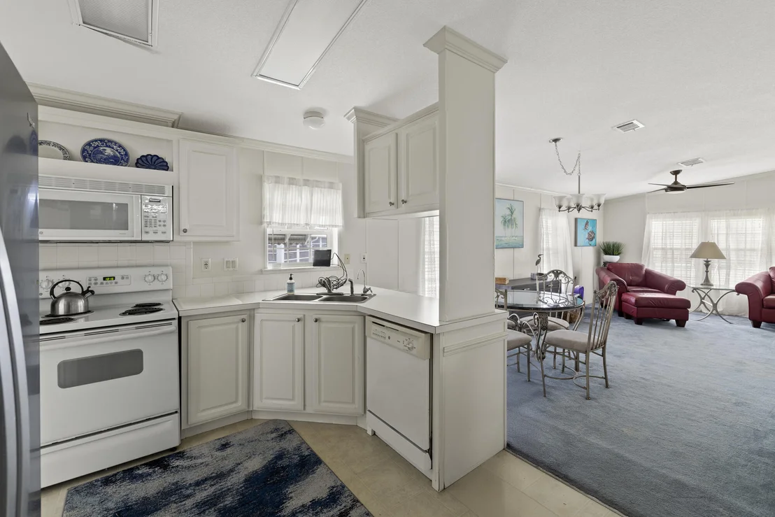 Photo of 237 SE Easy Street