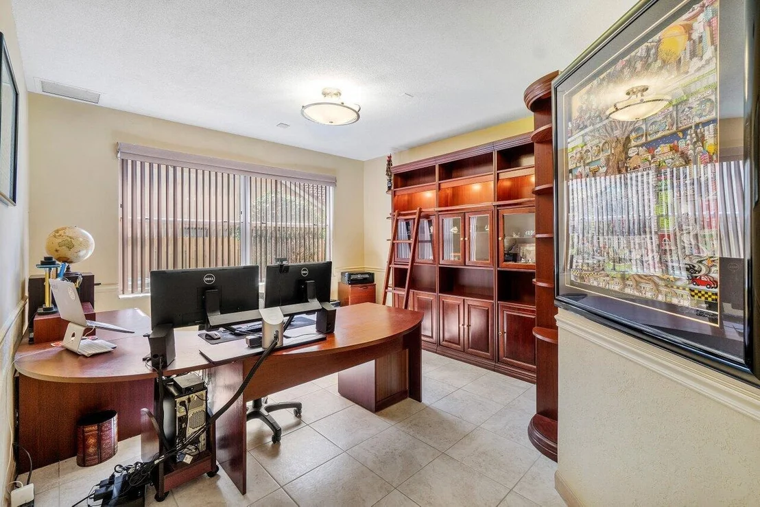 Photo of 1801 Isabel Oeste Road