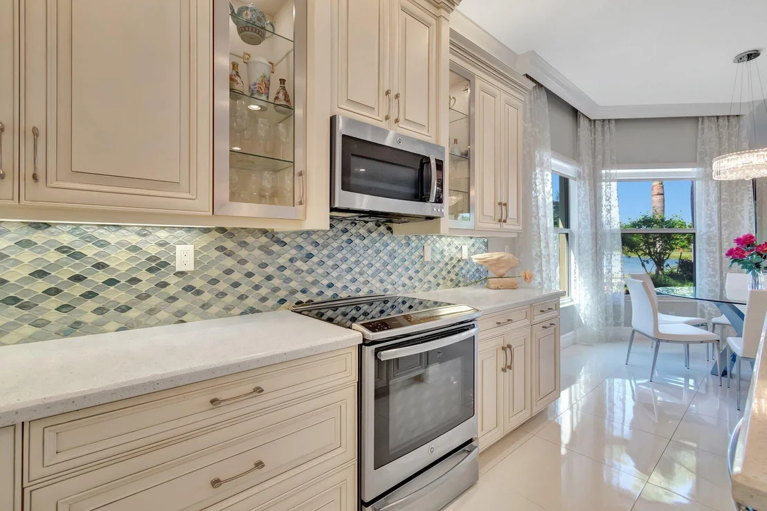Photo of 12396 Cascade Valley Lane