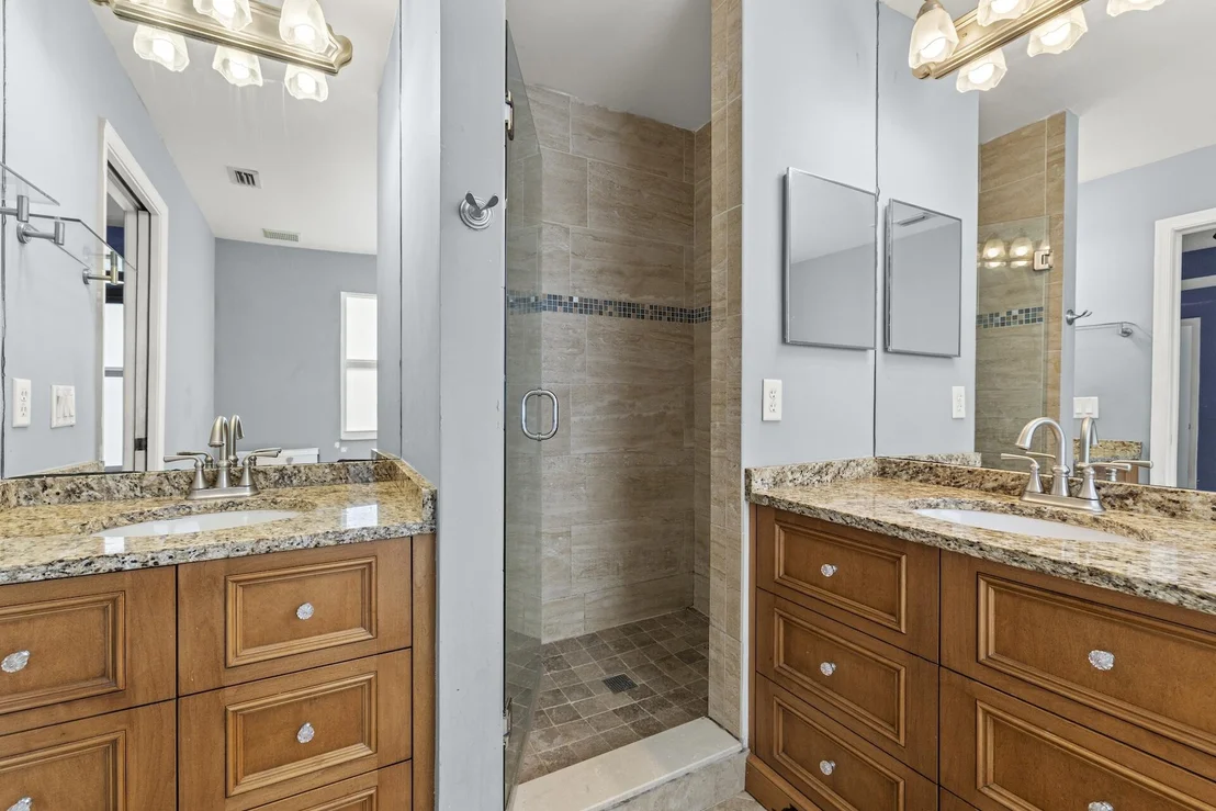 Photo of 6556 Adriatic Way