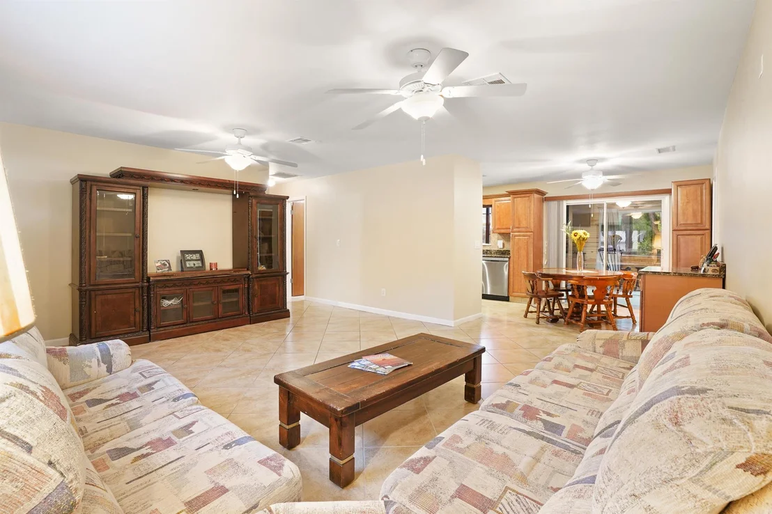 Photo of 7601 Donlon Road