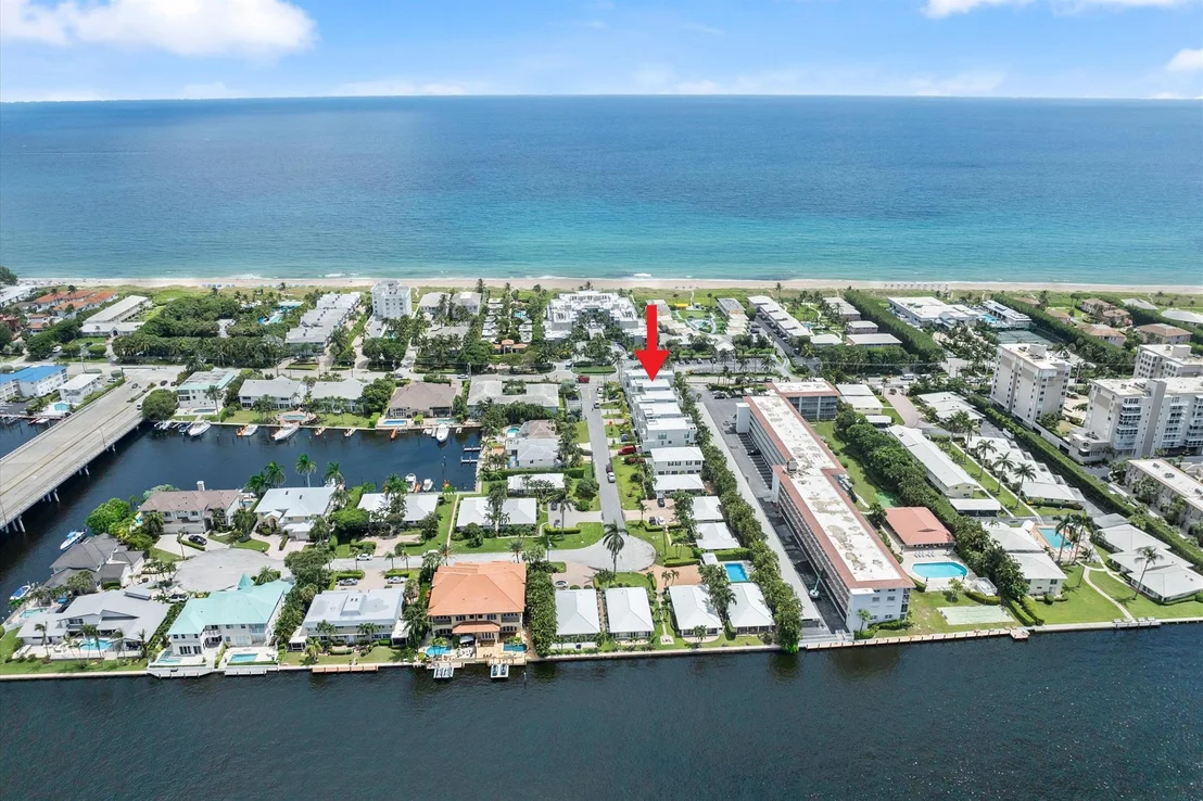 Photo of 1068 Del Harbour Drive