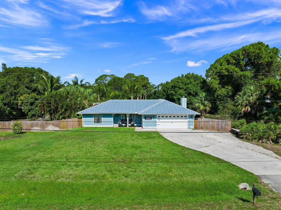 Photo of 6101 Buchanan Drive