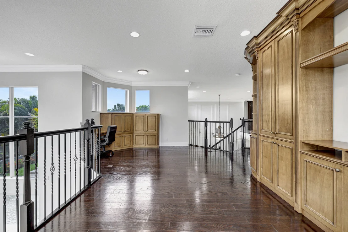Photo of 9147 Pineville Drive