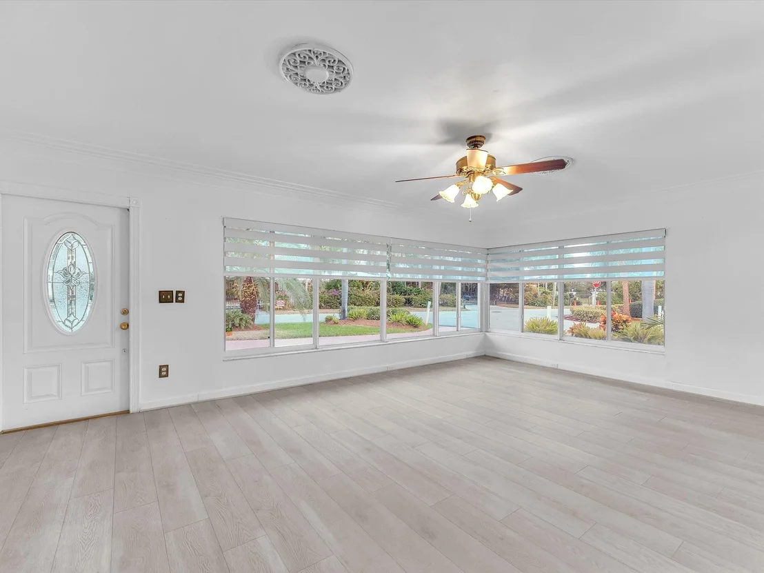 Photo of 513 SE 28th Avenue
