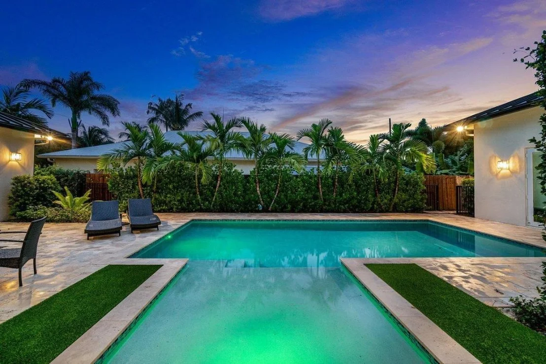 Photo of 217 Gulfstream Boulevard