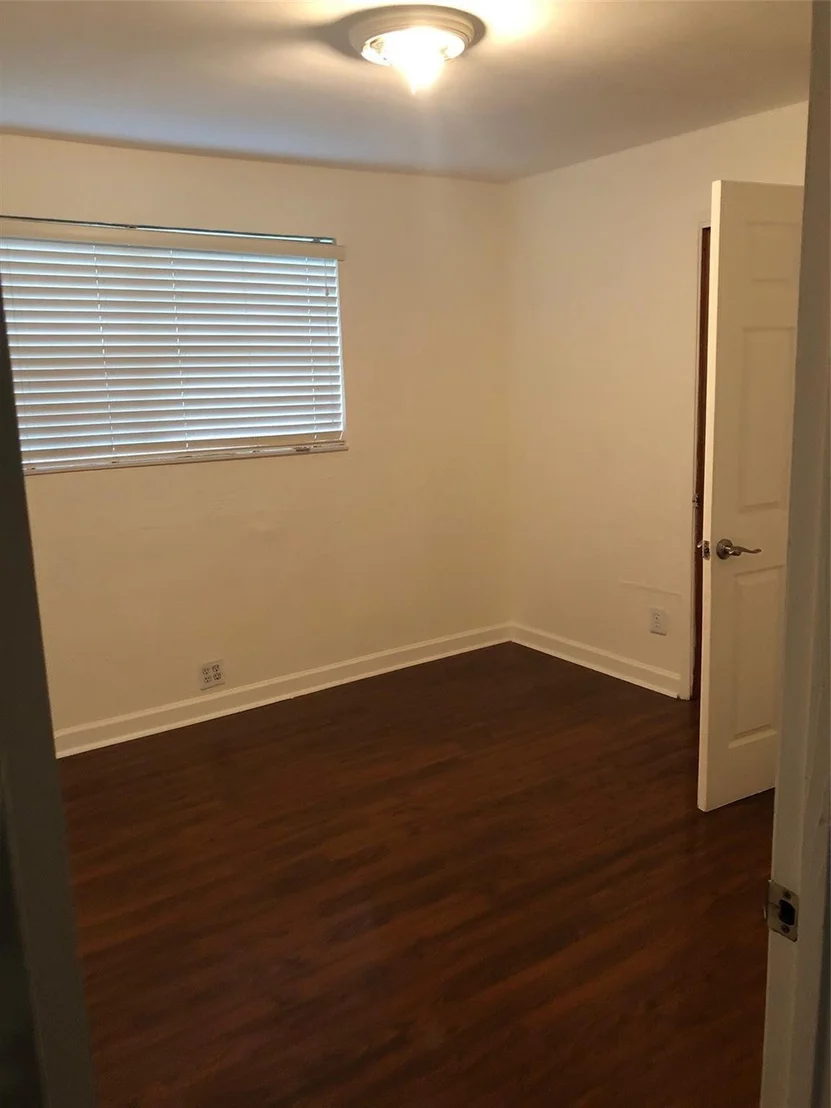 Photo of 112 Virginia Road