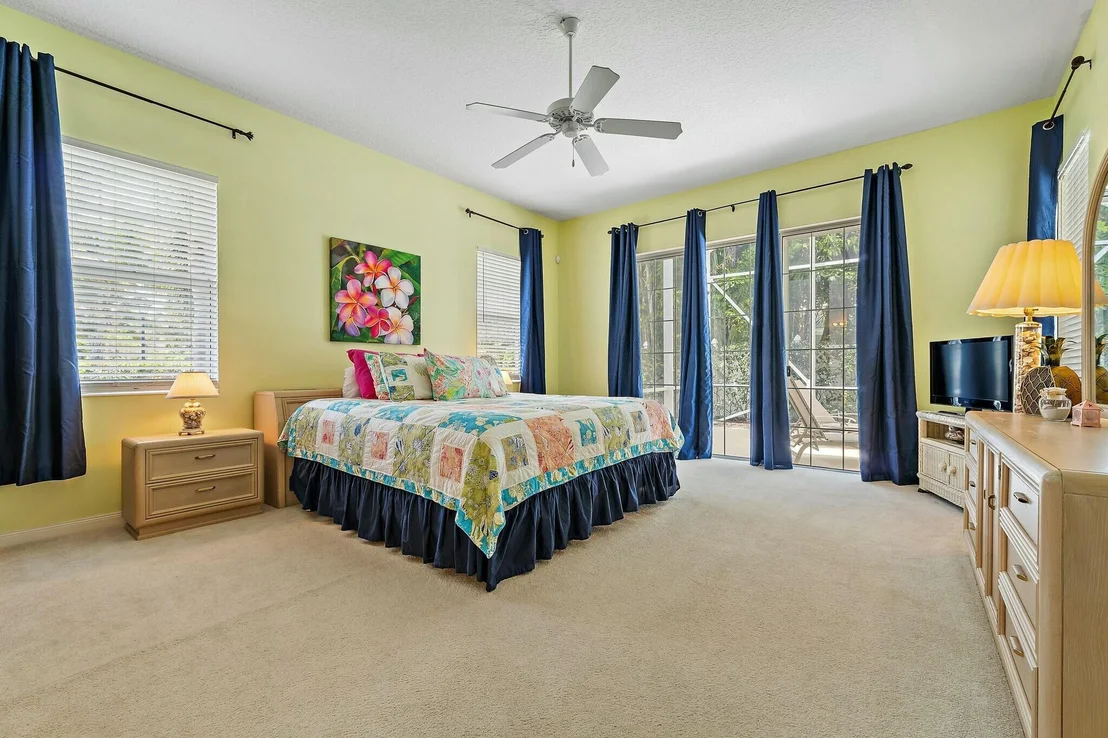 Photo of 2628 W Community Drive
