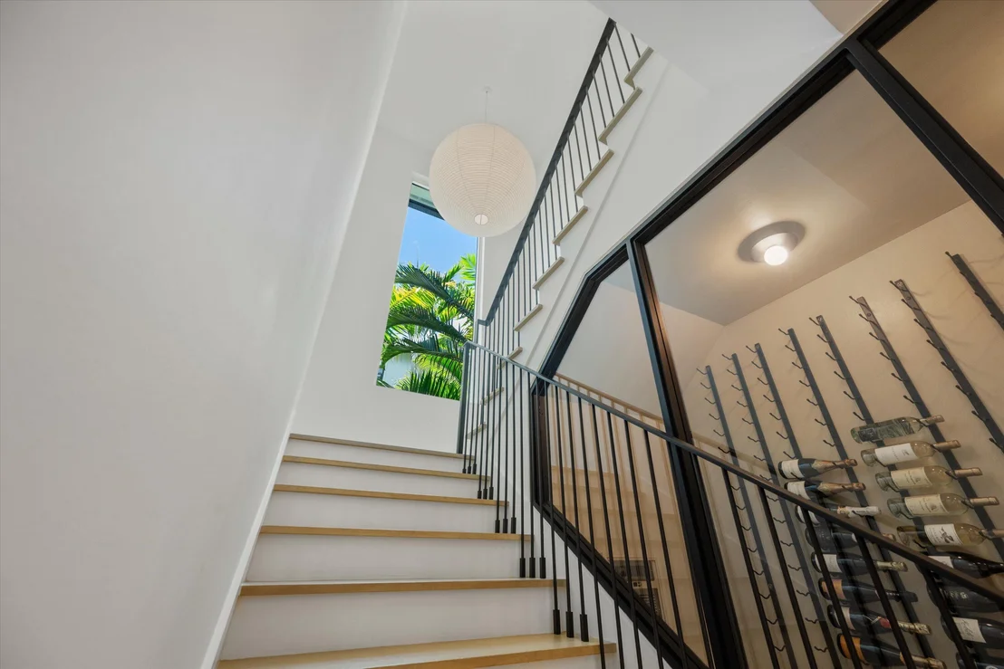 Photo of 745 Park Drive W