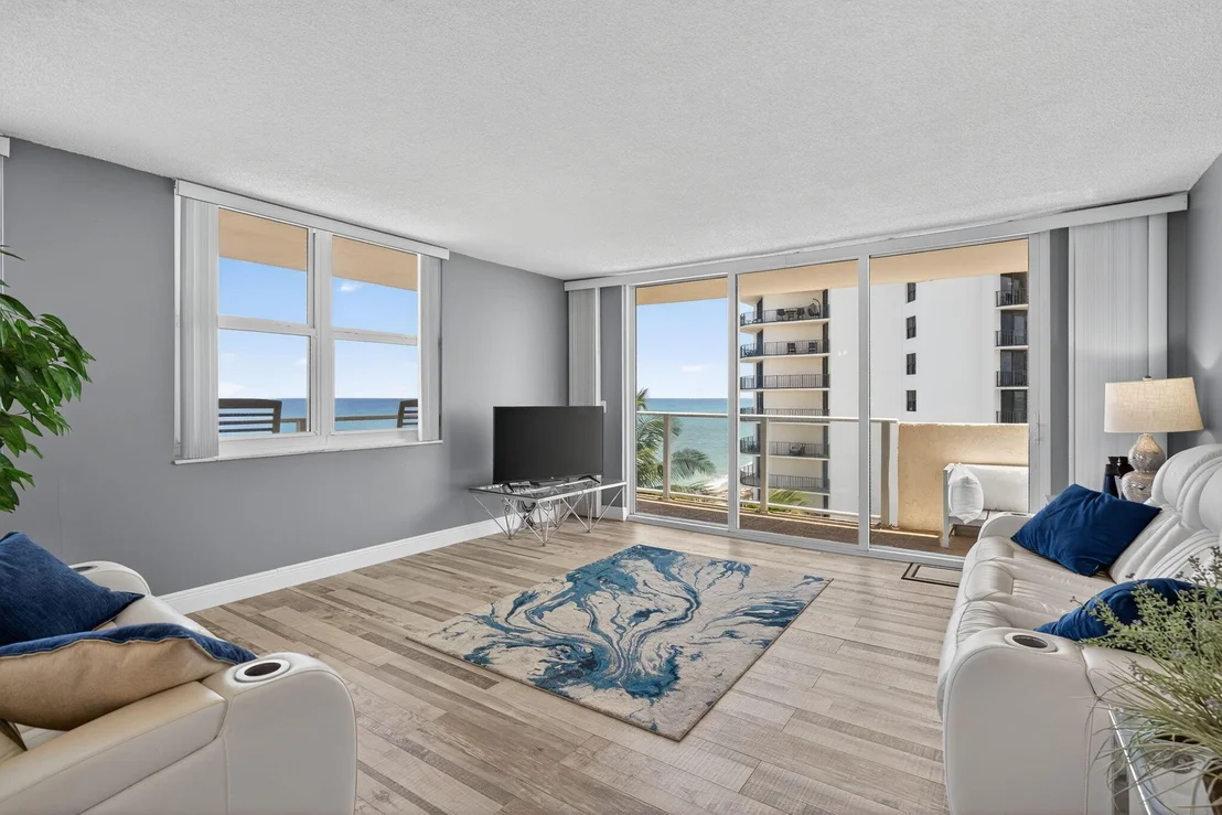 Photo of Unit 607 at 5440 N Ocean Drive