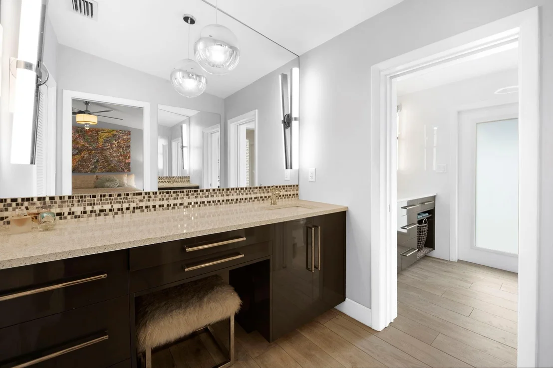 Photo of 2675 NE 24th Street