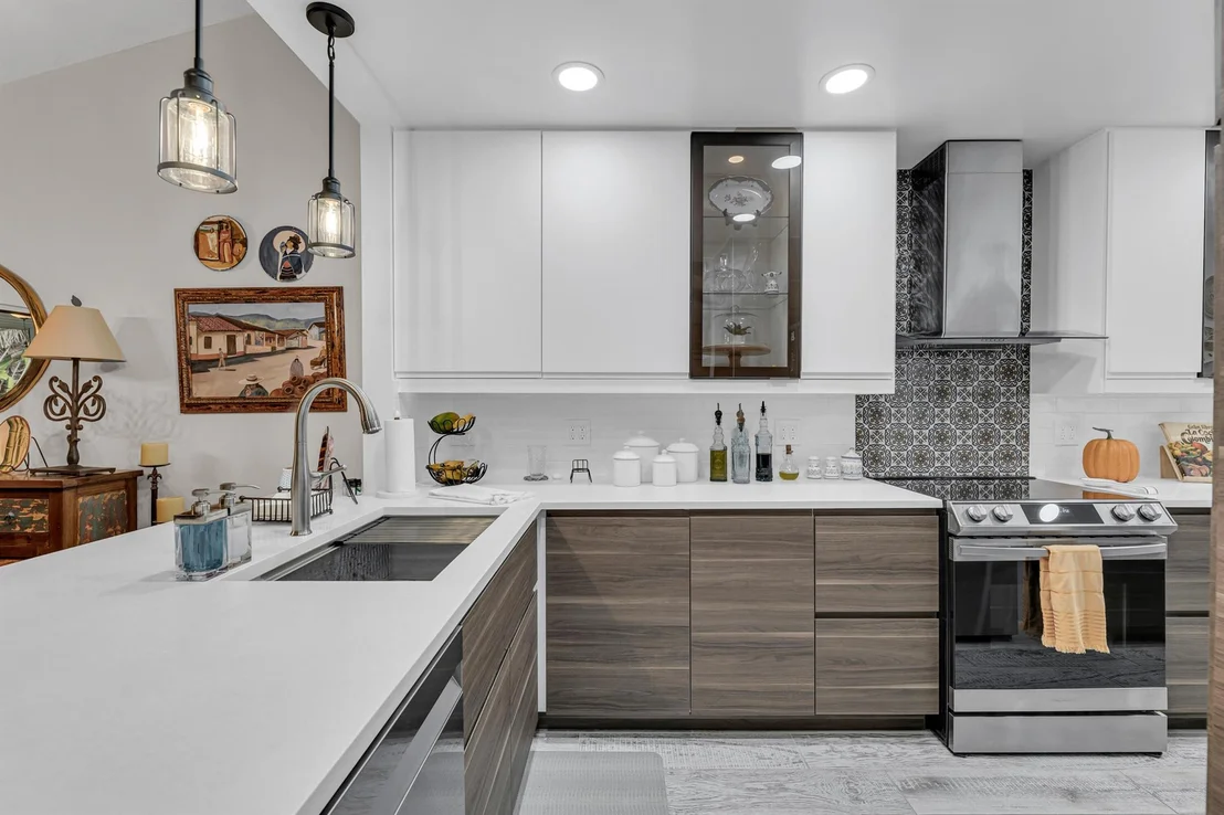 Photo of 6727 Tiburon Circle